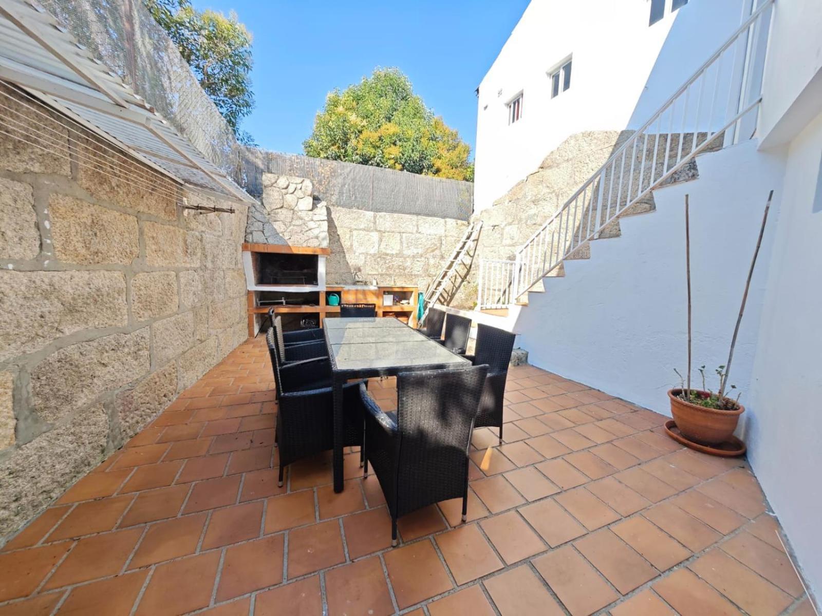 Vigo Casa Independiente Con Barbacoa Luaran gambar